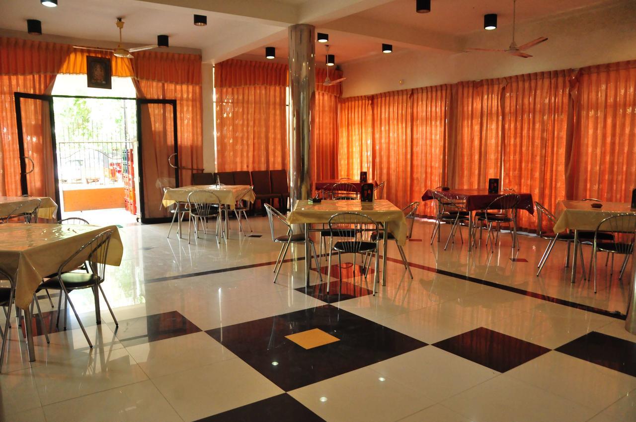 Wh Beach Resort Weligama Exteriör bild