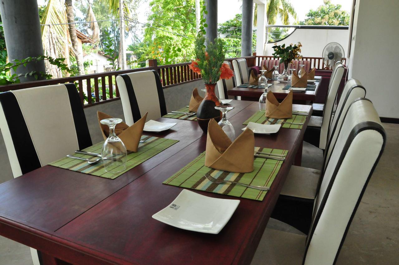 Wh Beach Resort Weligama Exteriör bild