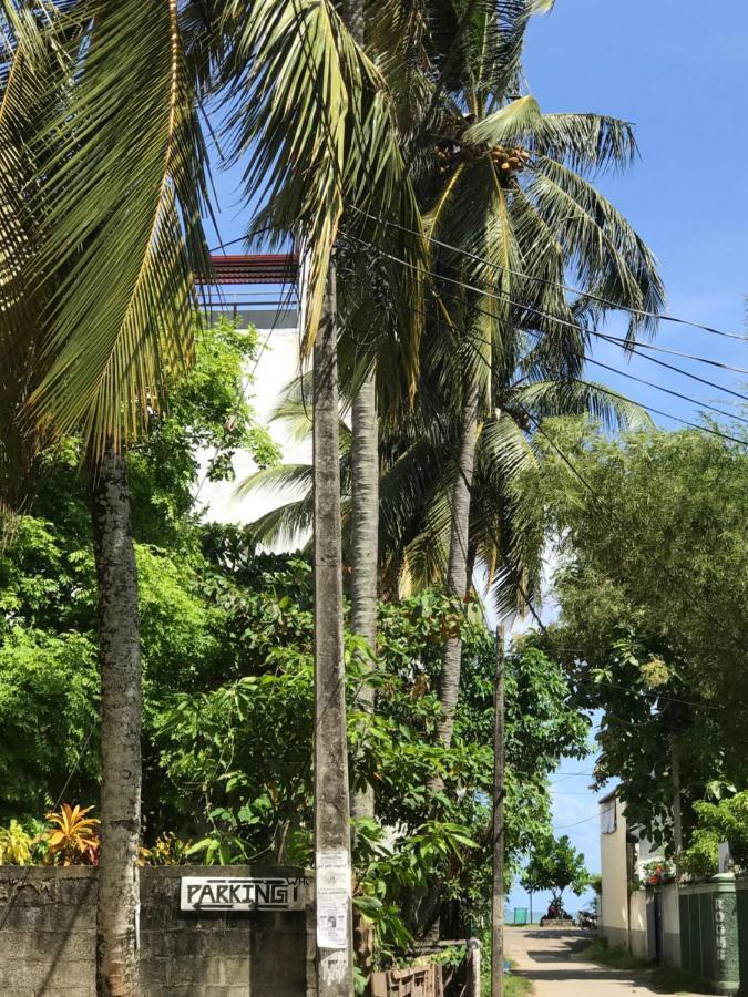Wh Beach Resort Weligama Exteriör bild