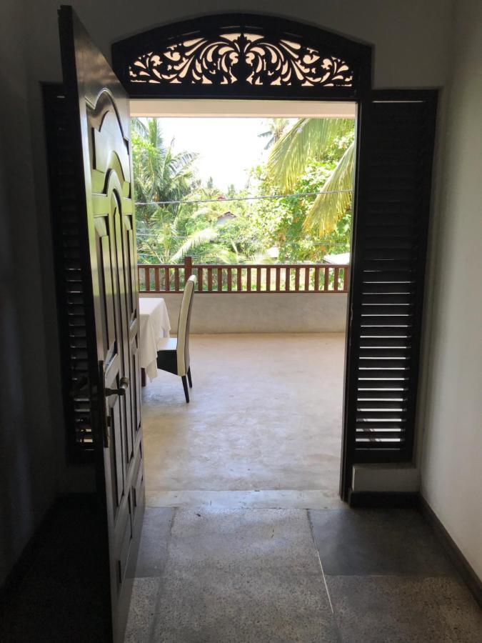 Wh Beach Resort Weligama Exteriör bild